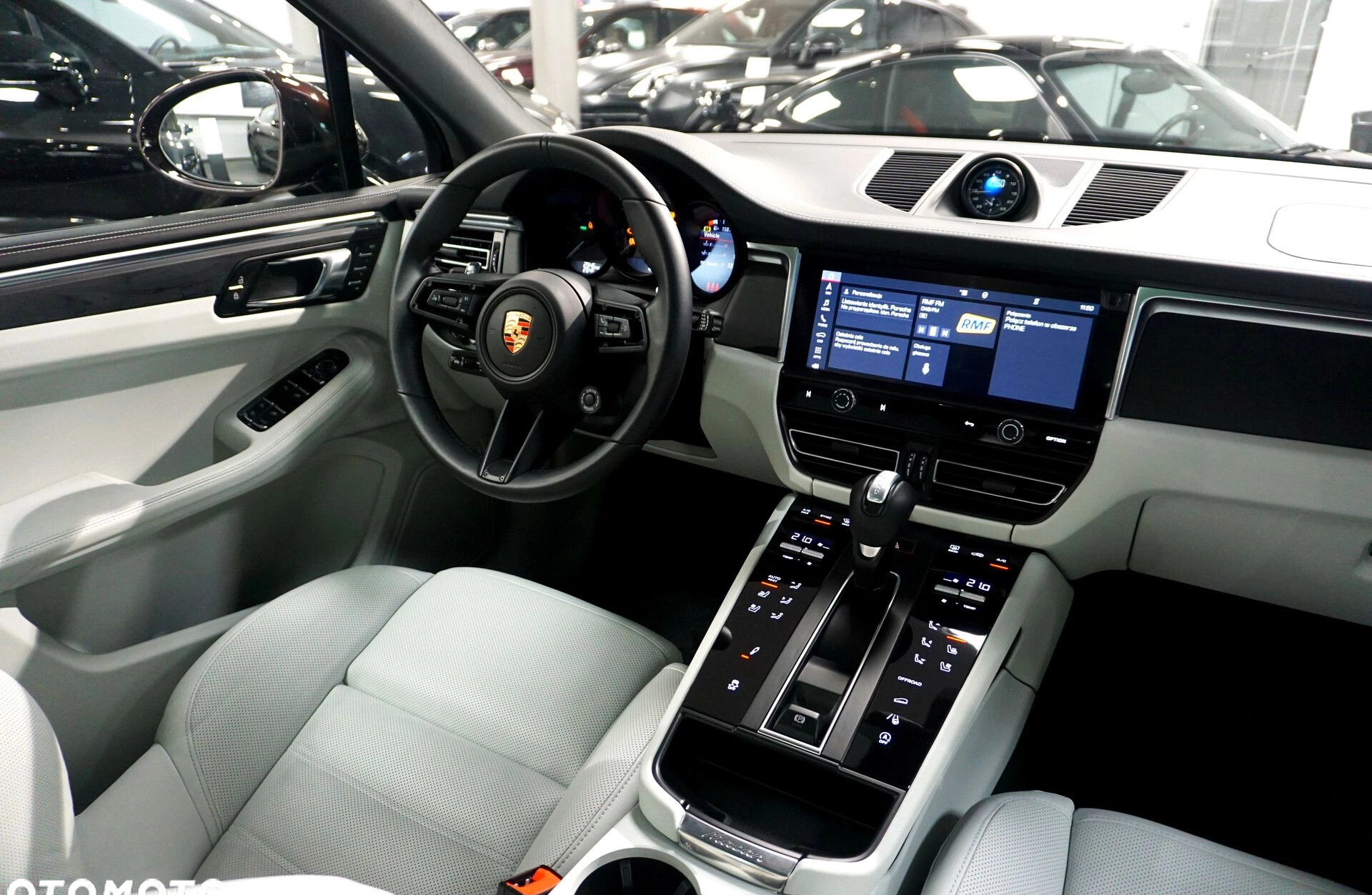 Porsche Macan cena 365000 przebieg: 3122, rok produkcji 2023 z Katowice małe 436